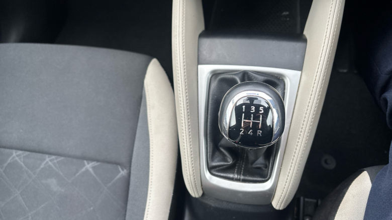 Nissan Micra 1.5 dCi N-Connecta 5dr Diesel Hatchback